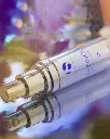 Retinol + Emulsion 1.0 de la marca Is Clinical: Primer plano del producto